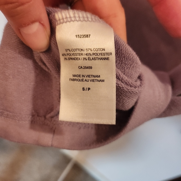 BB Dakota purple long sleeve sweater - Picture 4 of 5